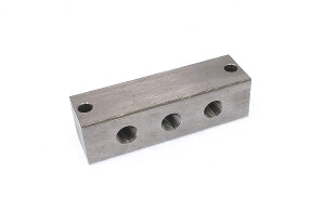 5029-313 - Greasing block - 3 connections - 1/8" BSP - Straight drilling - Stainless steel