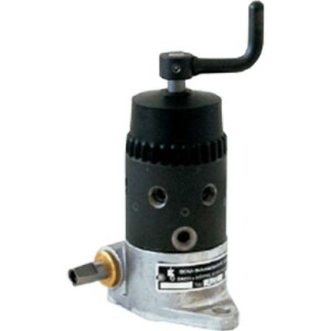 2240112211000-V - BEKA MAX - Oil Pump - Hand crank - 2-8...